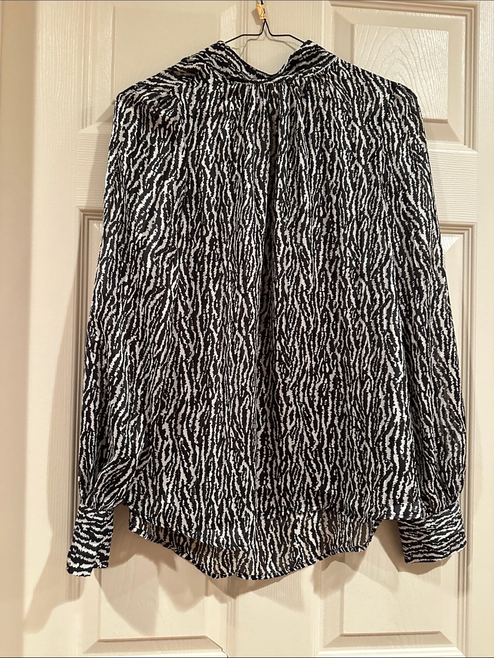 H&M Black and White Zebra Print Long-Sleeve Blouse